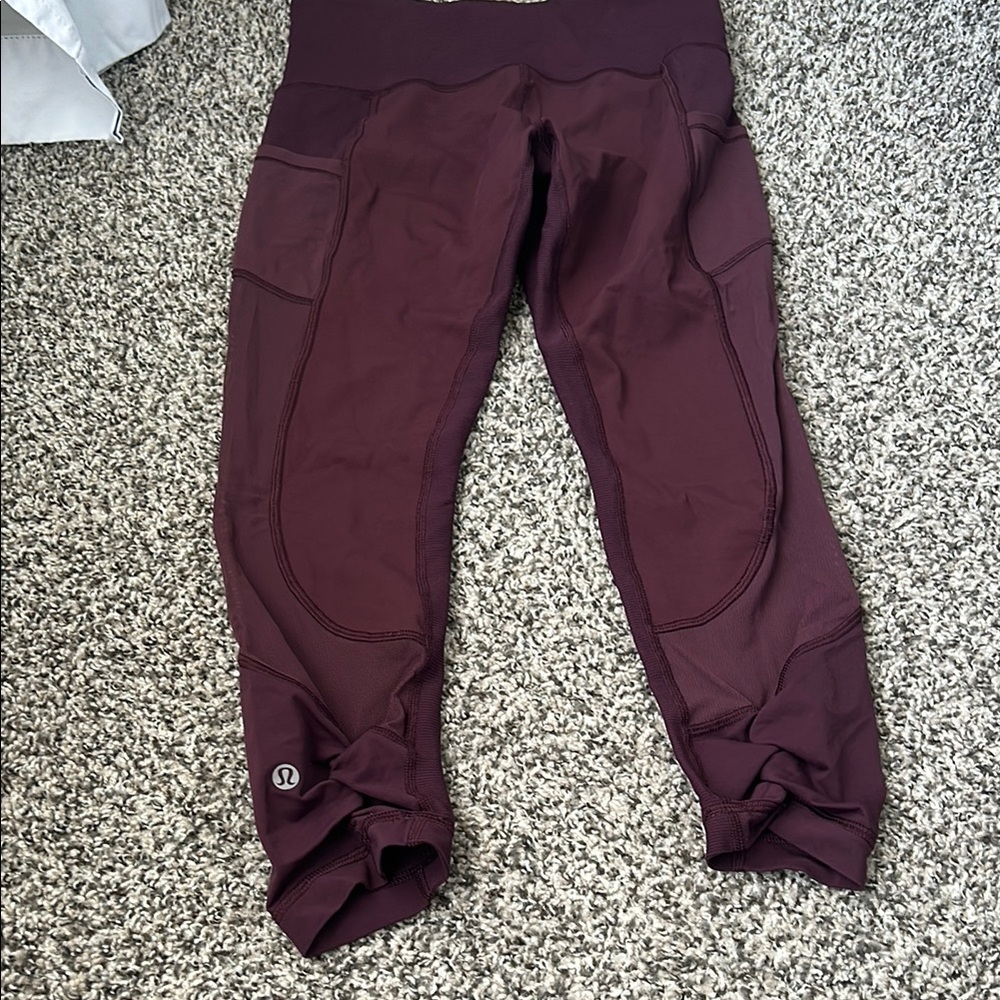 lululemon athletica  Burgundy capris